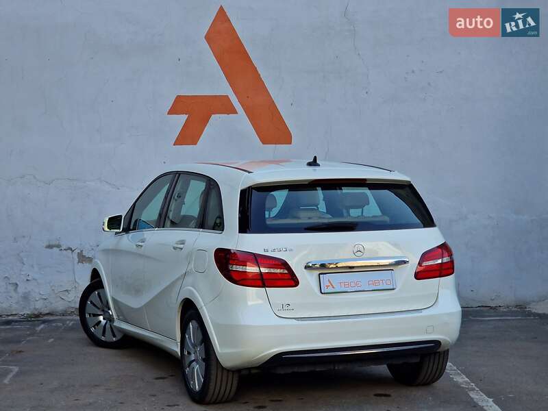 Хэтчбек Mercedes-Benz B-Class 2015 в Одессе фото 29 Хэтчбек Mercedes-Benz B-Class 2015 в Одессе