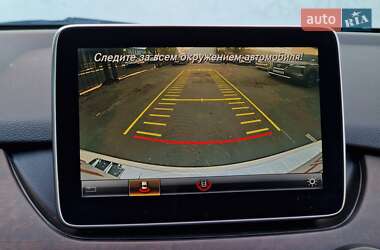Хэтчбек Mercedes-Benz B-Class 2015 в 