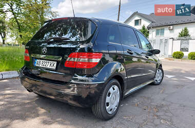 Хэтчбек Mercedes-Benz B-Class 2006 в 