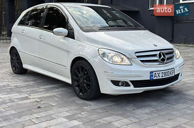 Хэтчбек Mercedes-Benz B-Class 2007 в 