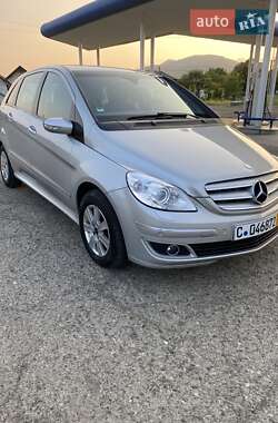 Хэтчбек Mercedes-Benz B-Class 2007 в 