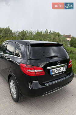 Хэтчбек Mercedes-Benz B-Class 2014 в 