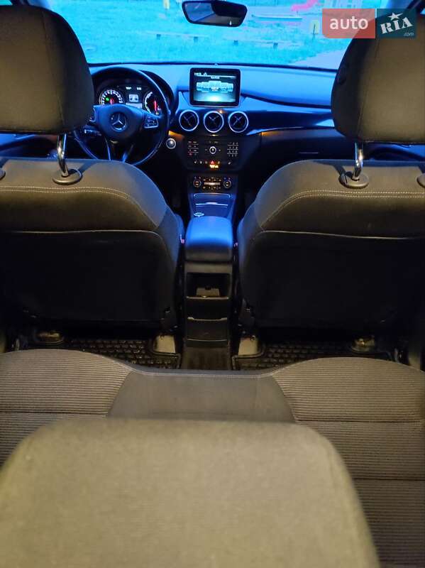 Хэтчбек Mercedes-Benz B-Class 2017 в Сумах