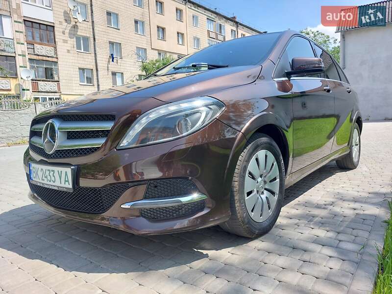 Mercedes-Benz B-Class 2016