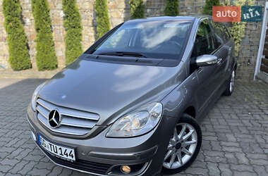 Хэтчбек Mercedes-Benz B-Class 2007 в 