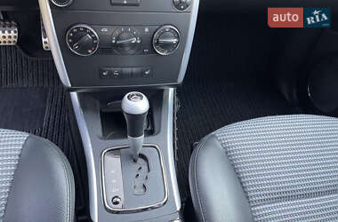 Хэтчбек Mercedes-Benz B-Class 2007 в 
