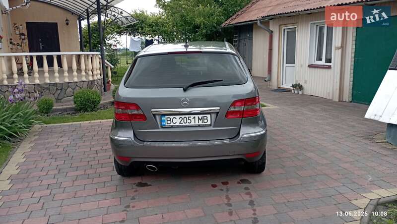Хетчбек Mercedes-Benz B-Class 2010 в Городку