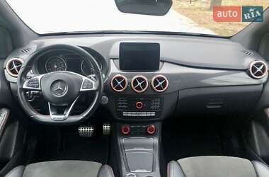 Хэтчбек Mercedes-Benz B-Class 2017 в Львове