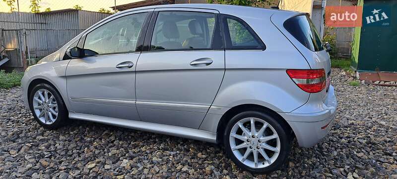 Хетчбек Mercedes-Benz B-Class 2005 в Бучачі
