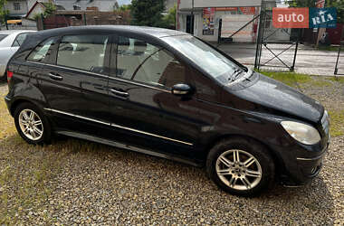 Хэтчбек Mercedes-Benz B-Class 2006 в 