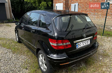 Хэтчбек Mercedes-Benz B-Class 2006 в 