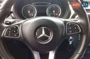Хэтчбек Mercedes-Benz B-Class 2016 в 