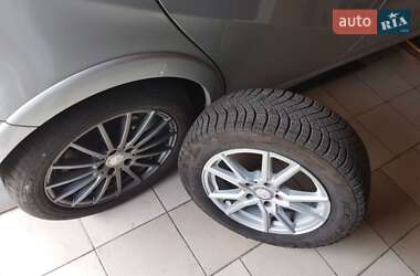 Хэтчбек Mercedes-Benz B-Class 2016 в 