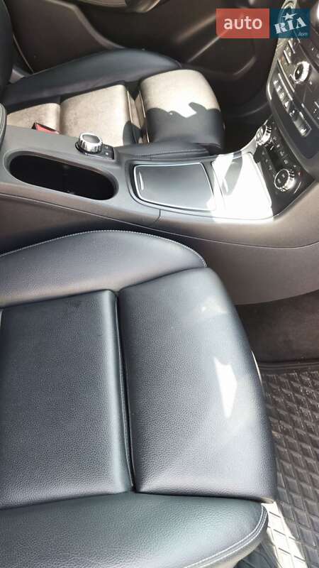 Хэтчбек Mercedes-Benz B-Class 2016 в Киеве