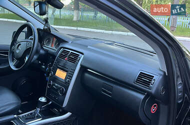 Хэтчбек Mercedes-Benz B-Class 2010 в 