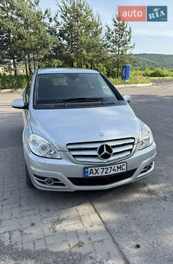 Хетчбек Mercedes-Benz B-Class 2011 в Золочеві