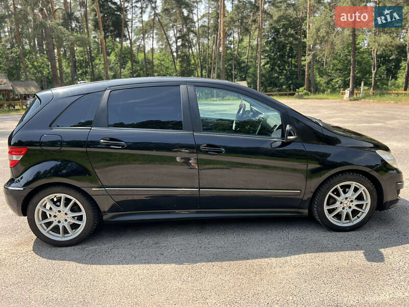Хэтчбек Mercedes-Benz B-Class 2011 в Львове