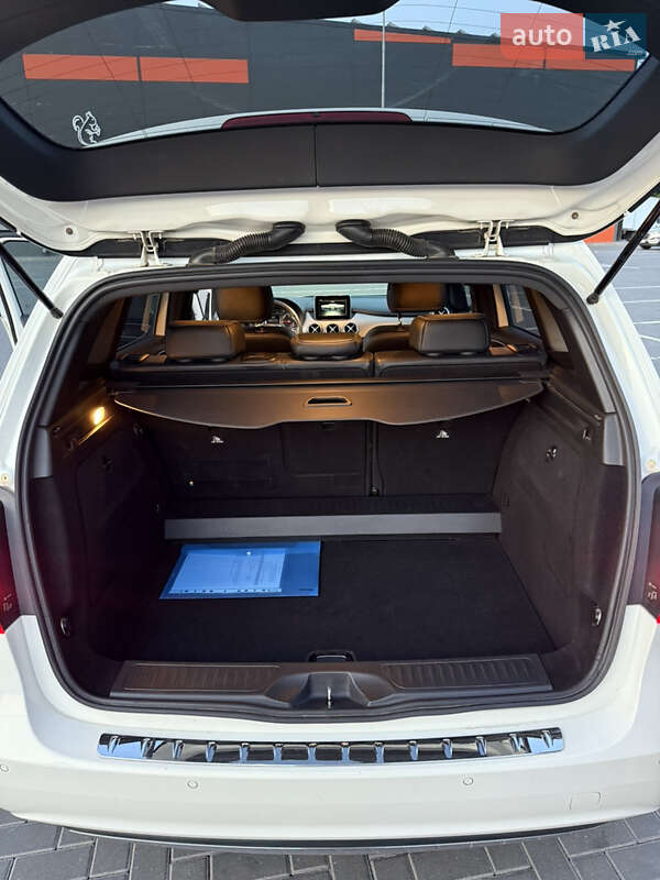 Хэтчбек Mercedes-Benz B-Class 2014 в Ужгороде фото 11 Хэтчбек Mercedes-Benz B-Class 2014 в Ужгороде