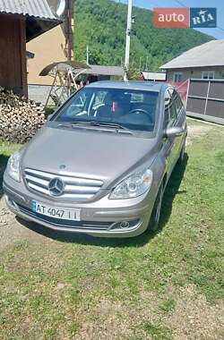 Хэтчбек Mercedes-Benz B-Class 2008 в Перегинском