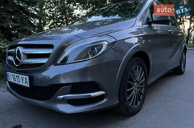 Хэтчбек Mercedes-Benz B-Class 2017 в Горишних Плавнях
