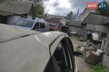 Хэтчбек Mercedes-Benz B-Class 2006 в 