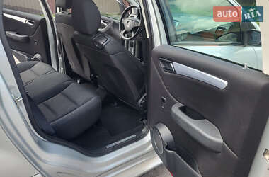 Хэтчбек Mercedes-Benz B-Class 2006 в 