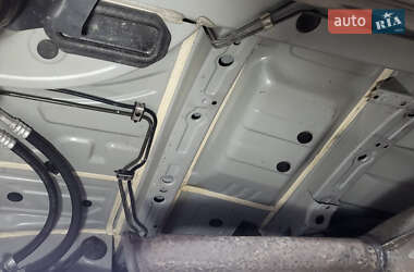 Хэтчбек Mercedes-Benz B-Class 2006 в 