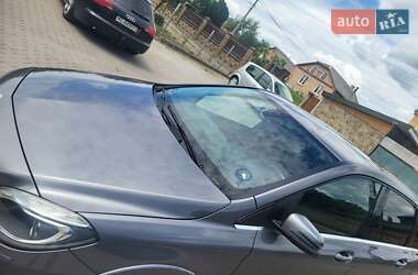 Хэтчбек Mercedes-Benz B-Class 2015 в 