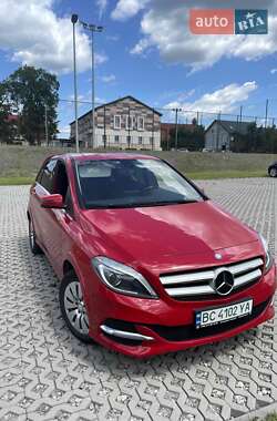 Хэтчбек Mercedes-Benz B-Class 2015 в 