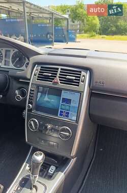 Хетчбек Mercedes-Benz B-Class 2010 в 