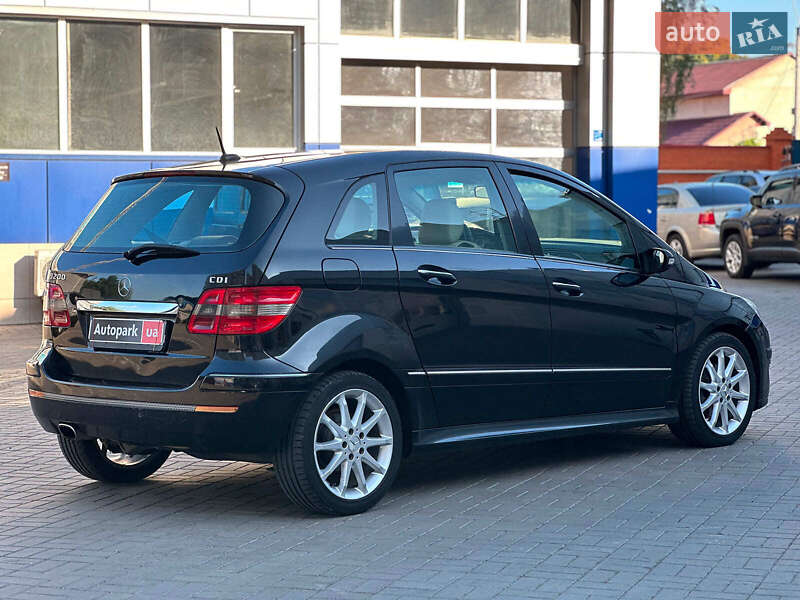 Хэтчбек Mercedes-Benz B-Class 2005 в Одессе