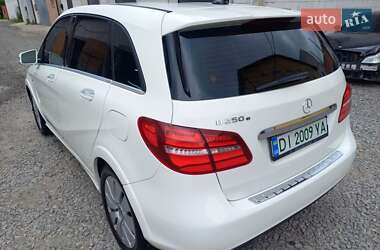 Хэтчбек Mercedes-Benz B-Class 2017 в 