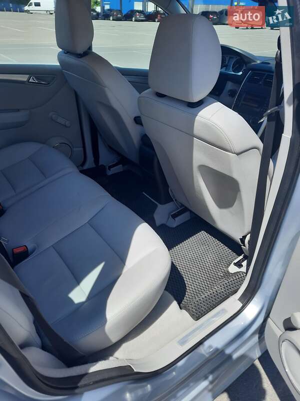 Хетчбек Mercedes-Benz B-Class 2011 в Івано-Франківську фото 9 Хетчбек Mercedes-Benz B-Class 2011 в Івано-Франківську