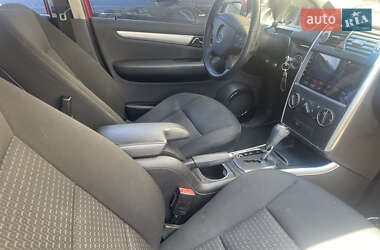Хетчбек Mercedes-Benz B-Class 2009 в 