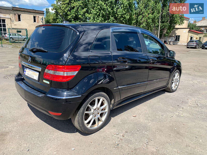 Хетчбек Mercedes-Benz B-Class 2010 в Києві