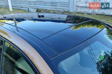 Хэтчбек Mercedes-Benz B-Class 2012 в 