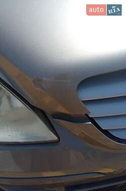 Хэтчбек Mercedes-Benz B-Class 2006 в 