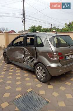 Хэтчбек Mercedes-Benz B-Class 2006 в 