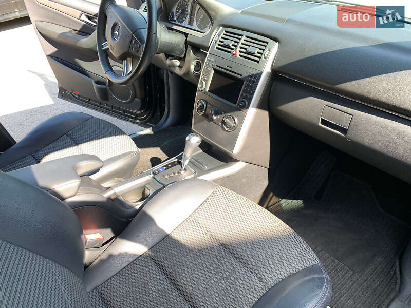 Хетчбек Mercedes-Benz B-Class 2011 в Києві