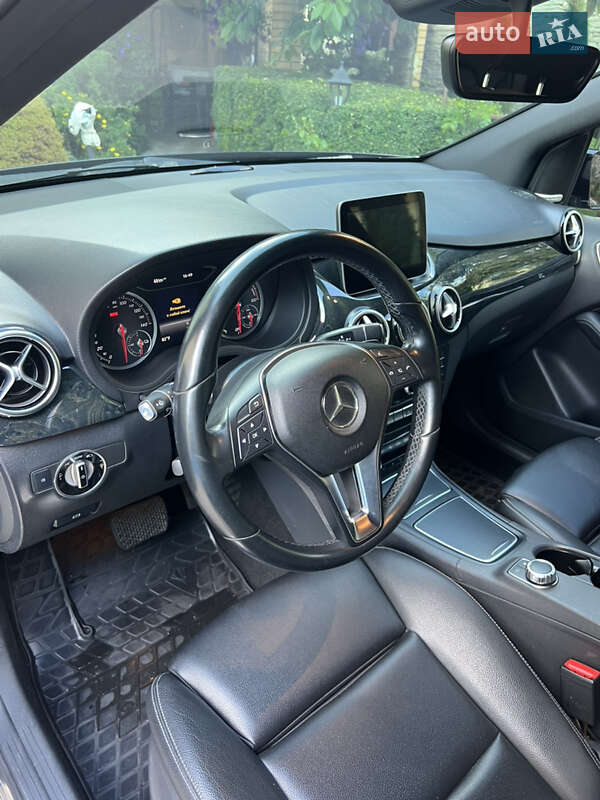 Хэтчбек Mercedes-Benz B-Class 2017 в Харькове