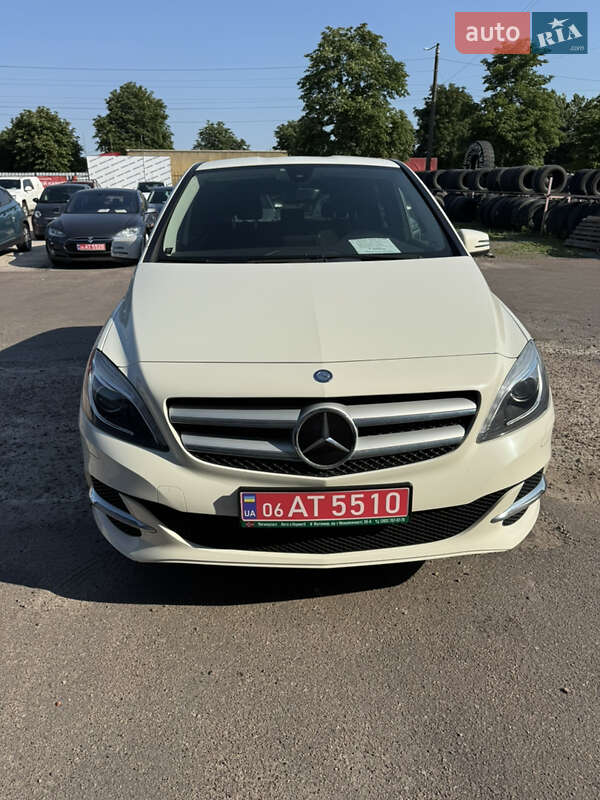 Mercedes-Benz B-Class 2016