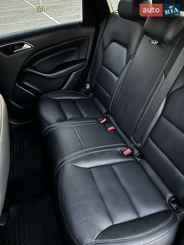 Хетчбек Mercedes-Benz B-Class 2015 в Тернополі