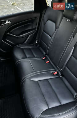 Хэтчбек Mercedes-Benz B-Class 2015 в 