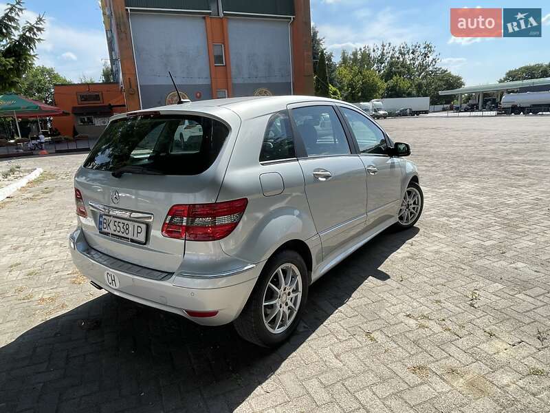 Хэтчбек Mercedes-Benz B-Class 2010 в Ровно фото 9 Хэтчбек Mercedes-Benz B-Class 2010 в Ровно