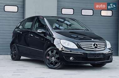 Хэтчбек Mercedes-Benz B-Class 2006 в 