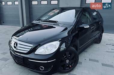 Хэтчбек Mercedes-Benz B-Class 2006 в 