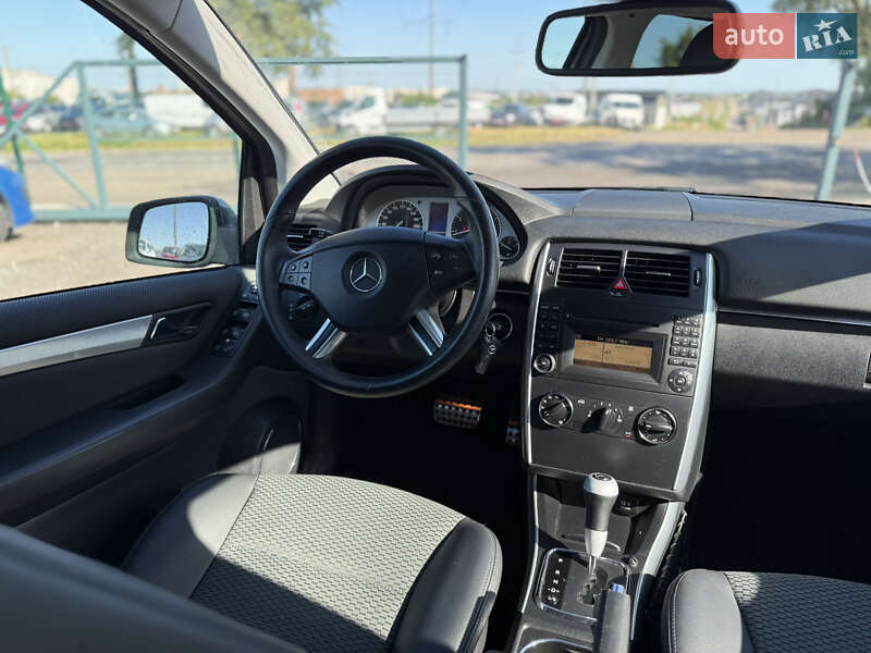 Хетчбек Mercedes-Benz B-Class 2008 в Рівному