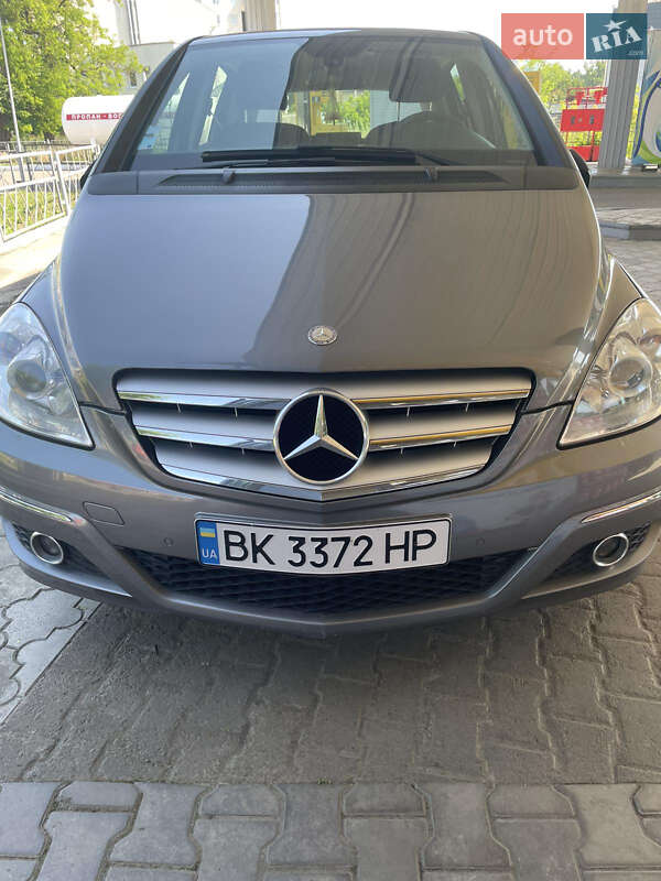 Хэтчбек Mercedes-Benz B-Class 2010 в Костополе