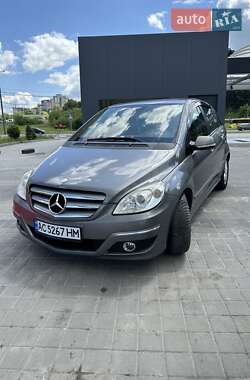 Хетчбек Mercedes-Benz B-Class 2009 в 