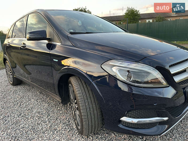 Хэтчбек Mercedes-Benz B-Class 2017 в Миргороде